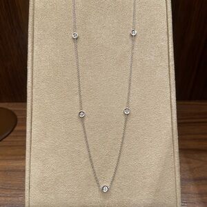 Roberto Coin 18k white gold and 5 Diamond necklace